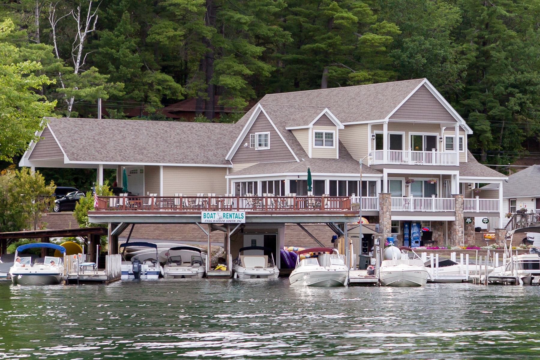 Maps & Location Information Snug Harbor Marina Inc.